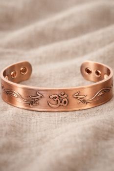 Magnetisches Kupferarmband – Om Zeichen – Antikes Kupfer