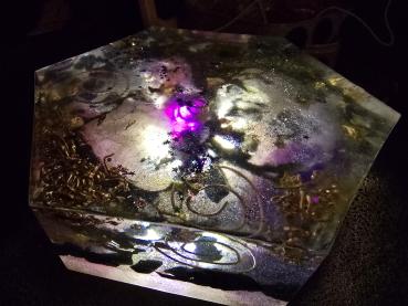 Preview: Prisma : "Das kosmische Chaos"