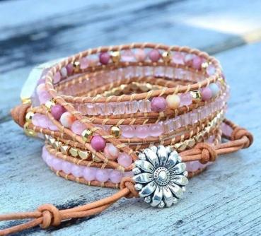 Preview: Rosenquarz Herzchakra Wickelarmband aus Leder – 4-lagig