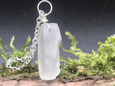Preview: rauer Regenbogen-Mondstein mit 60 cm Ankerkette aus 925er Silber