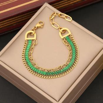 Goldfarbenes Edelstahl-Armband mit grünen Zirkonia & Gliederdesign – verstellbar