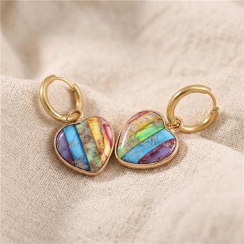 Jaspis Herz Creolen – Goldfarbene Edelstahl Ohrringe 7 Chakren, Regenbogen