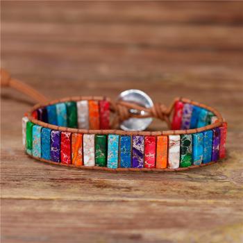 Mehrfarbiges Jaspis-Wickelarmband „Farbenpfad“ mit Metallornament 7 Chakren