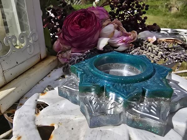 Teelichthalter silberne Lotusblüte