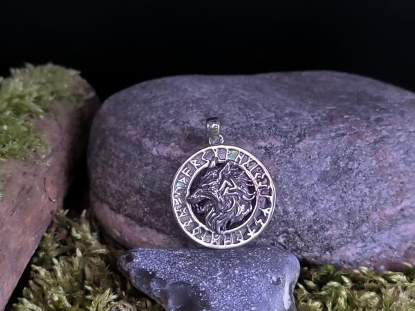 Wolf Anhänger mit Valknut und Runenring aus 925 Sterlingsilber