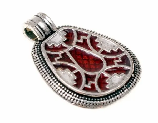 Cloisonné-Anhänger aus Kent