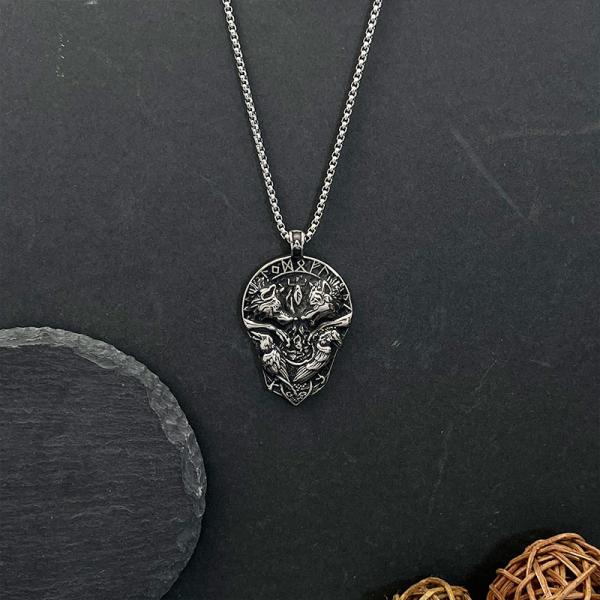 Halskette mit doppeltem Wolf-Anhänger im Vintage-Stil