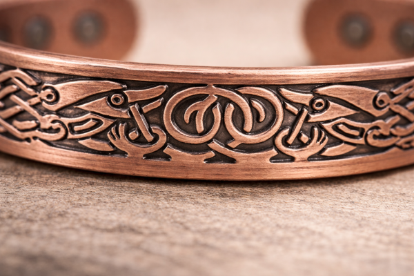 Kupferarmband Nordisches Vogelpaar mit Symbol – Verstellbar | 13 mm Breit | 33,5 g | 6 Magnete | Symbolarmband