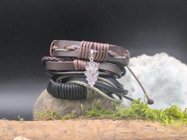 Erdpfad – 4-teiliges Runenarmband aus Leder mit 925er Silber