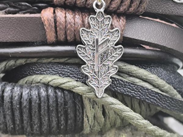 Erdpfad – 4-teiliges Runenarmband aus Leder mit 925er Silber