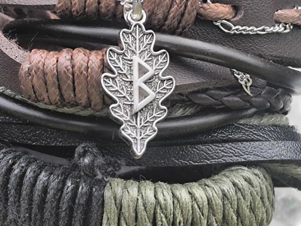 Erdpfad – 4-teiliges Runenarmband aus Leder mit 925er Silber