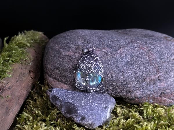 Wassertropfen Mondstein Anhänger mit Baum des Lebens