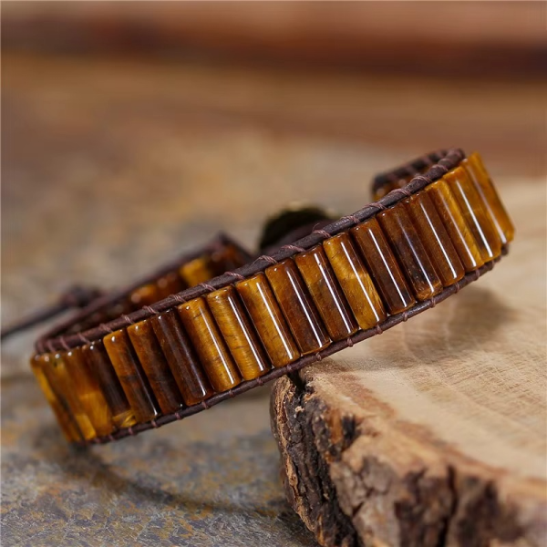 Braunes Manschettenarmband mit Tigerauge – Lederarmband im Boho Stil