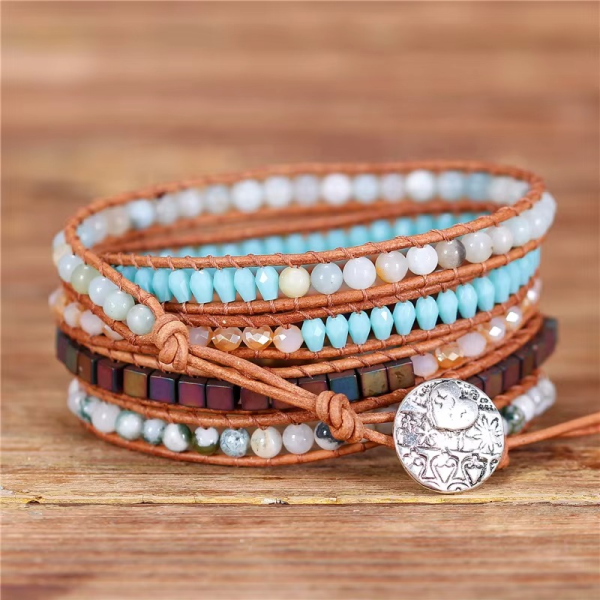 Wickelarmband mit Opalstein in Blau – Boho Lederarmband mit Natursteinen