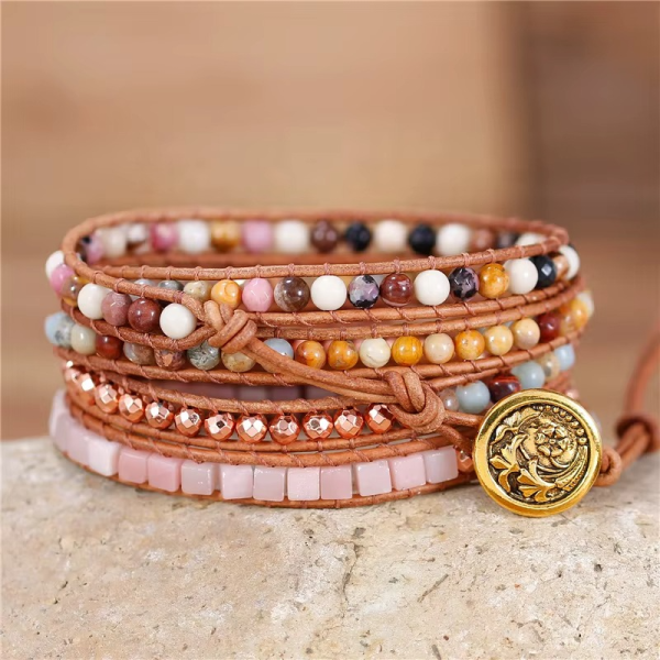 Wickelarmband mit rotem Jaspis – Boho Lederarmband mit Naturstein