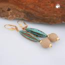 Brisur 66x12mm Rillenolive patina grün mit Perle hellbraun Kunststoff