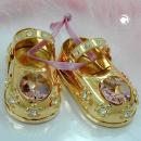 Tischdekoration 1 Paar Babyschuhe 52x27mm mit rosa Glas-Steinen